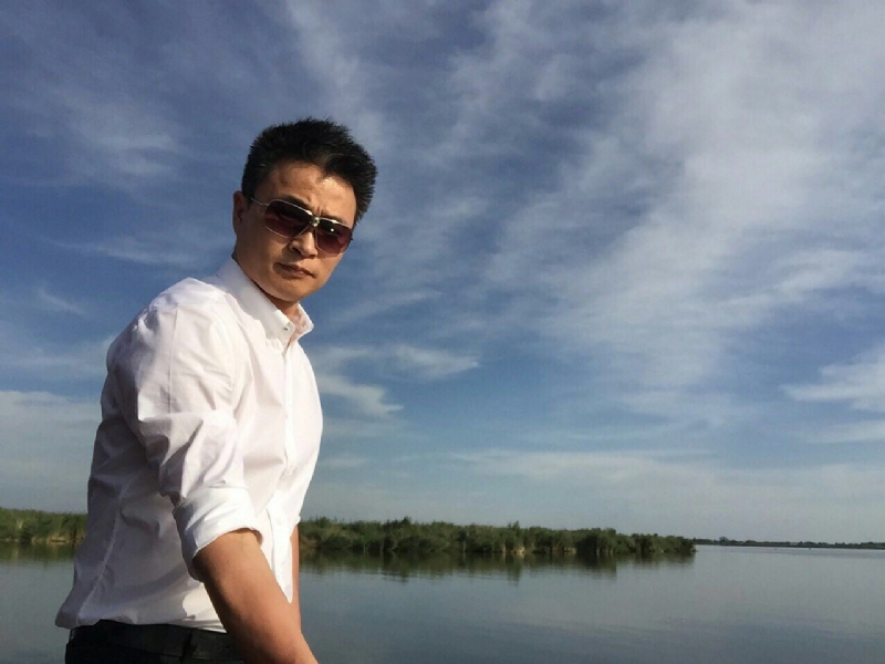罗的第一张照片--福建中老年相亲网