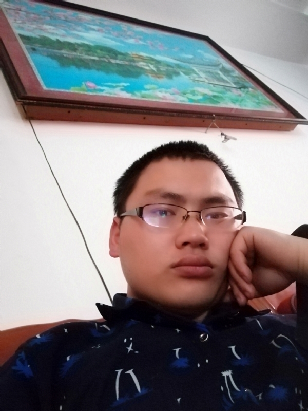 90男孩的第一张照片--福建中老年相亲网