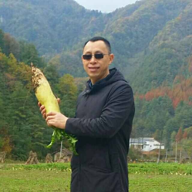 墨迹男的第一张照片--福建中老年相亲网