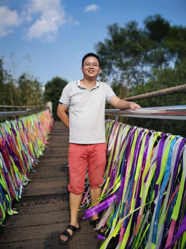 大象的第一张照片--福建中老年相亲网