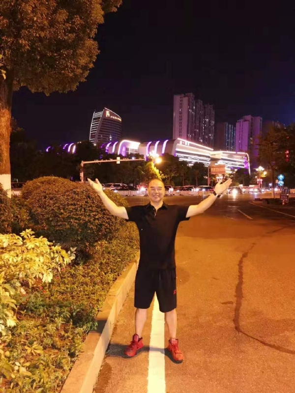 李国伟的第二张照片--福建中老年相亲网