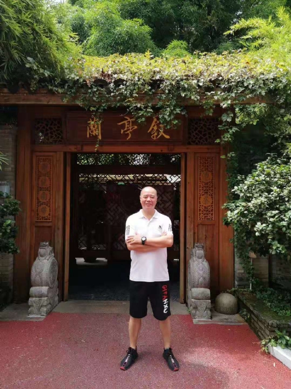 李国伟的第四张照片--福建中老年相亲网