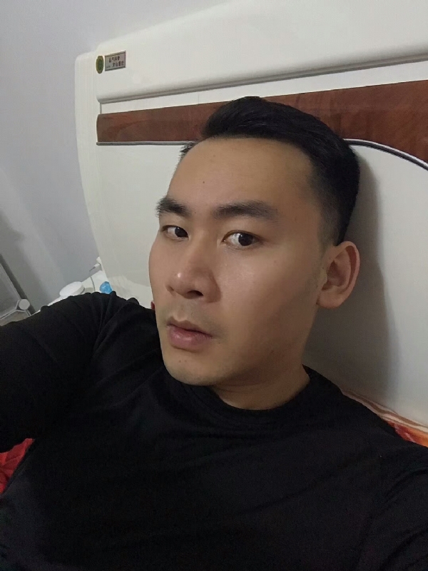 领悟的第一张照片--福建中老年相亲网