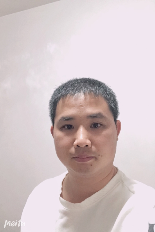 小梁的第一张照片--福建中老年相亲网