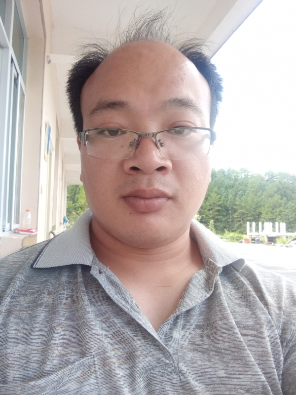 蓝色星空的第一张照片--福建中老年相亲网
