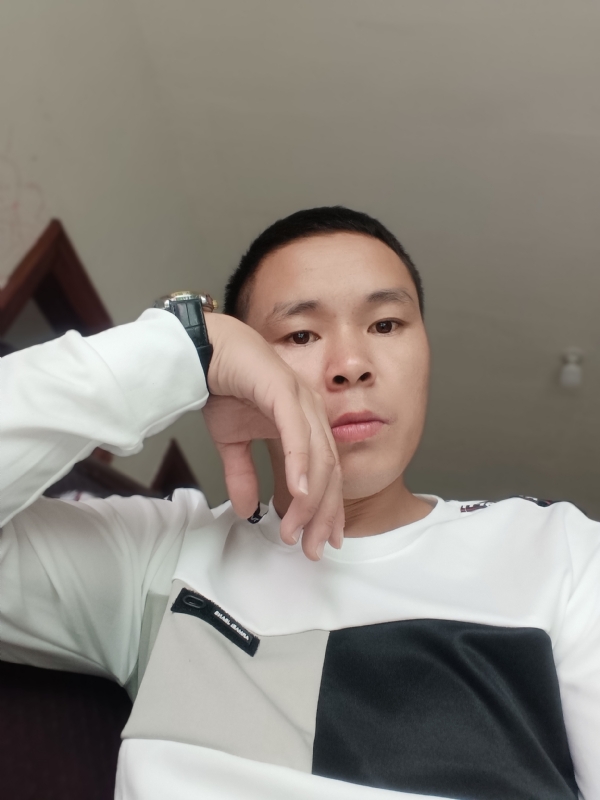 冷漠的第一张照片--福建中老年相亲网