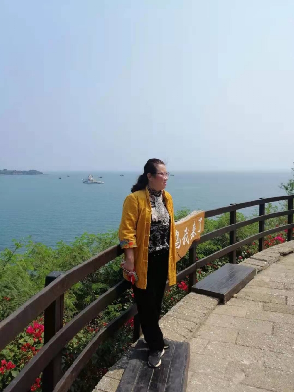 曦若半秋的第一张照片--福建中老年相亲网