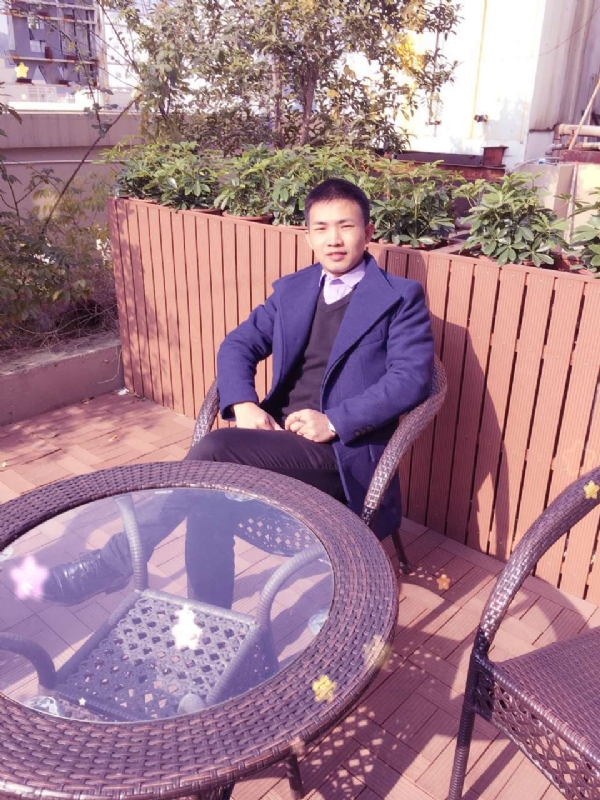 周哥哥的第一张照片--福建中老年相亲网