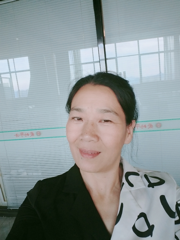 易莲的第一张照片--福建中老年相亲网