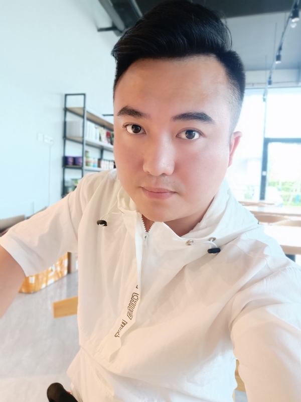 王先生的第一张照片--福建中老年相亲网