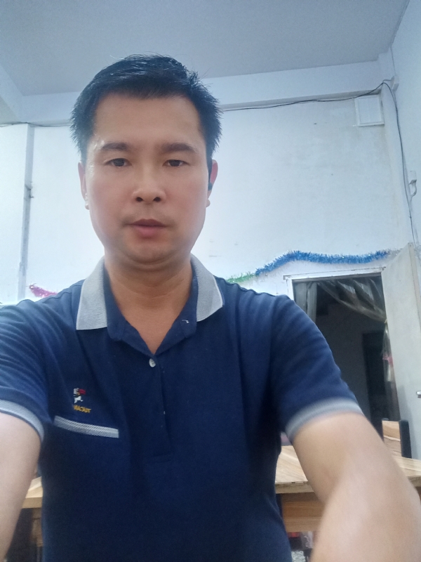 我是自强不息的第一张照片--福建中老年相亲网