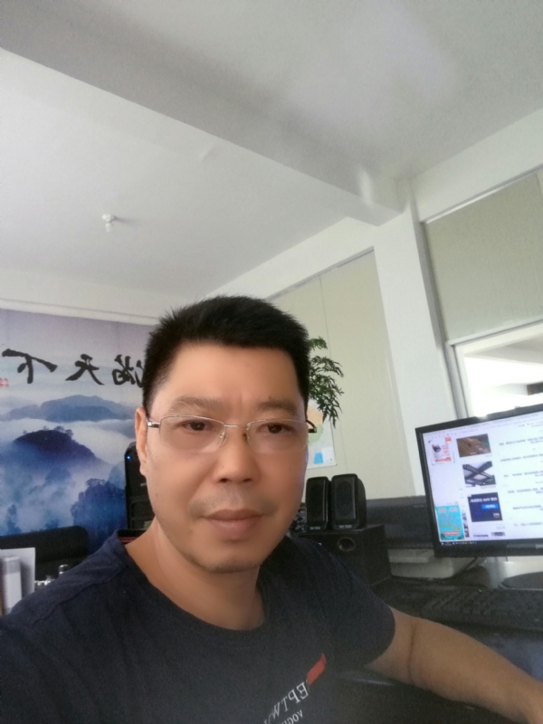 心平气和的第一张照片--福建中老年相亲网