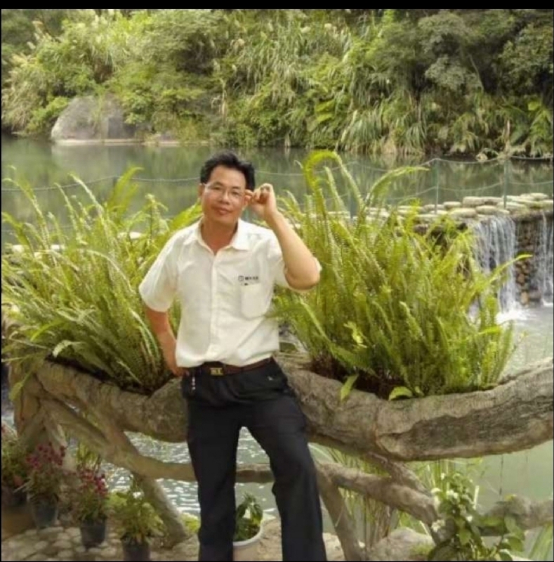 有高度才有格局的第一张照片--福建中老年相亲网