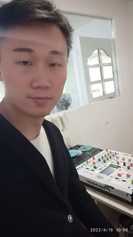 林锋的第一张照片--福建中老年相亲网