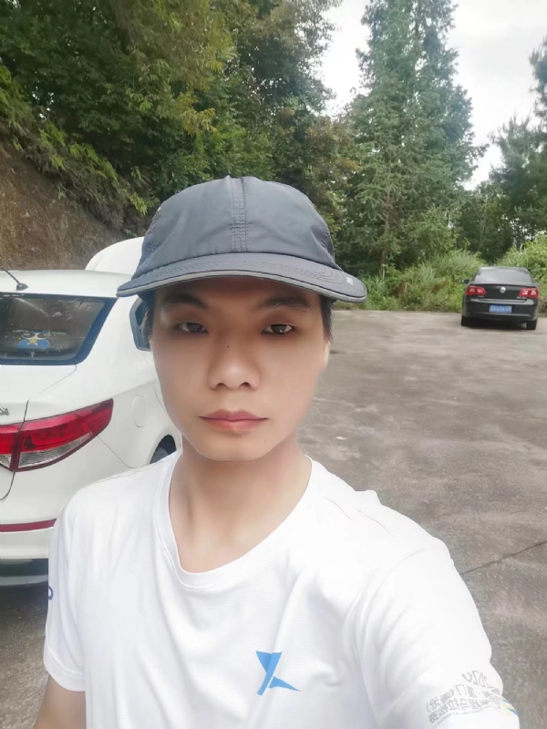 执手幸福的第一张照片--福建中老年相亲网