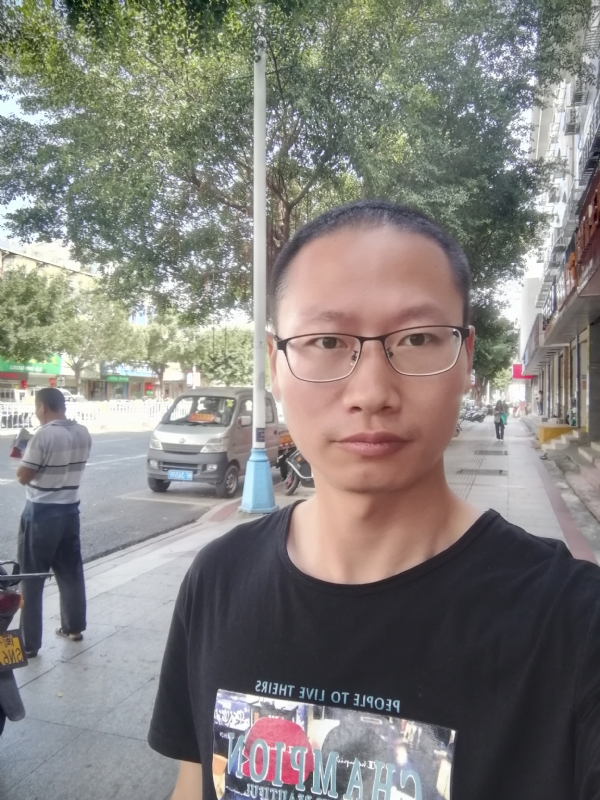 老虎的第一张照片--福建中老年相亲网