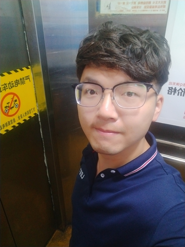 H先生的第二张照片--福建中老年相亲网