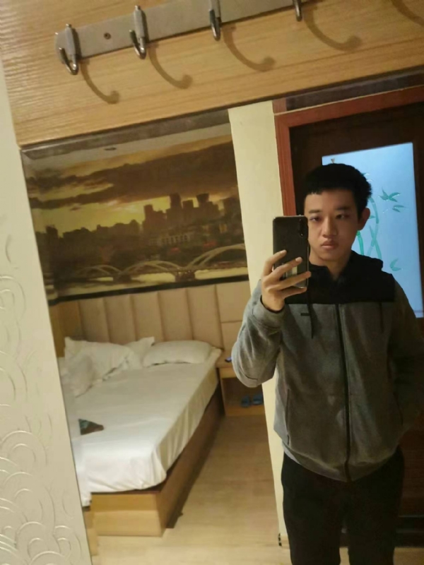 阵雨的第一张照片--福建中老年相亲网
