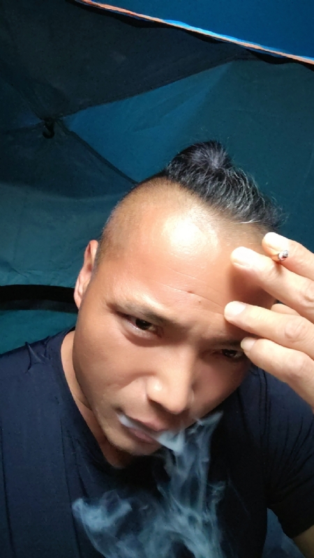 伯爵的第四张照片--福建中老年相亲网