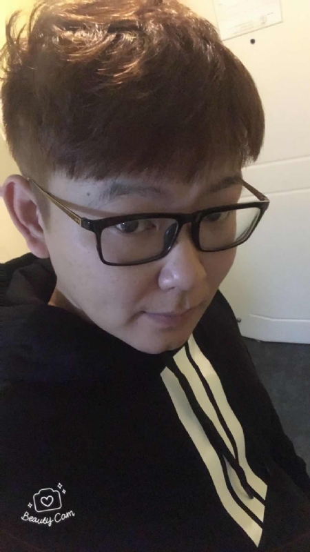 石头啊的第一张照片--福建中老年相亲网
