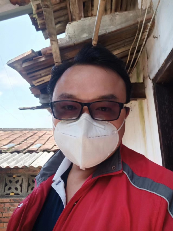 如影随形的第一张照片--福建中老年相亲网