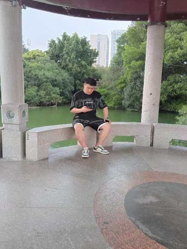 不善挽留的第二张照片--福建中老年相亲网