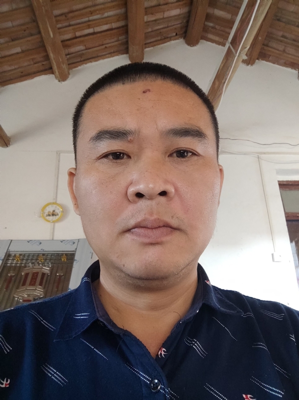 破碎的第一张照片--福建中老年相亲网